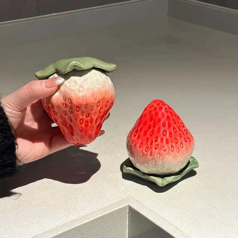 

Strawberry Tea Can Ceramic Sealed Storage Can High-End Small Portable Food-Grade Nut Coffee Storage Can