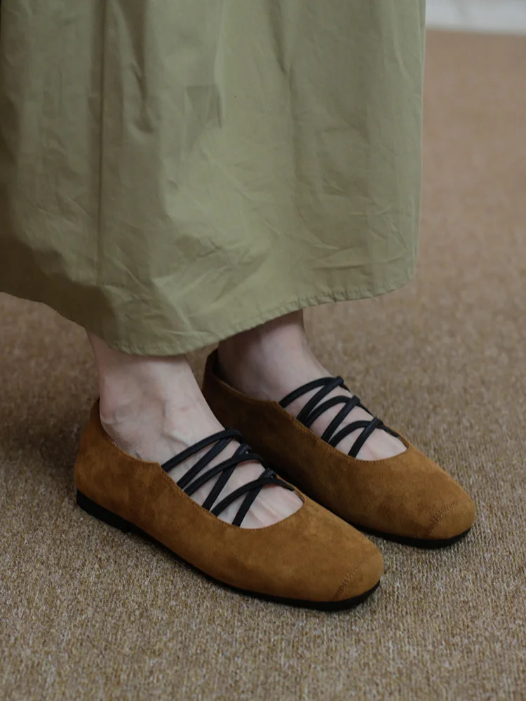 scarpe-ballerine-mary-jane-con-cinturini-multipli-in-ecopelle-opaca-punta-quadrata-slip-on-stile-retro-suola-piatta