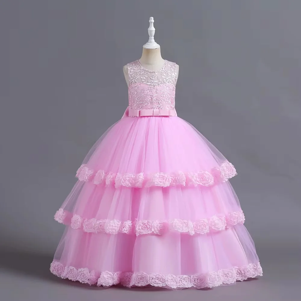 Girls' sleeveless layered tulle gown with delicate lace bodice and simple waist bow. Multi-layer fluffy skirt looks romantic. Cu