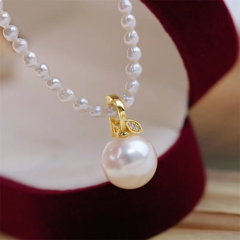 Large quantity of AAA 5-6mm akoya white round pearl  necklace （9-10mm pendant）18 in 《whiten silver 925》《yellow silver 925》