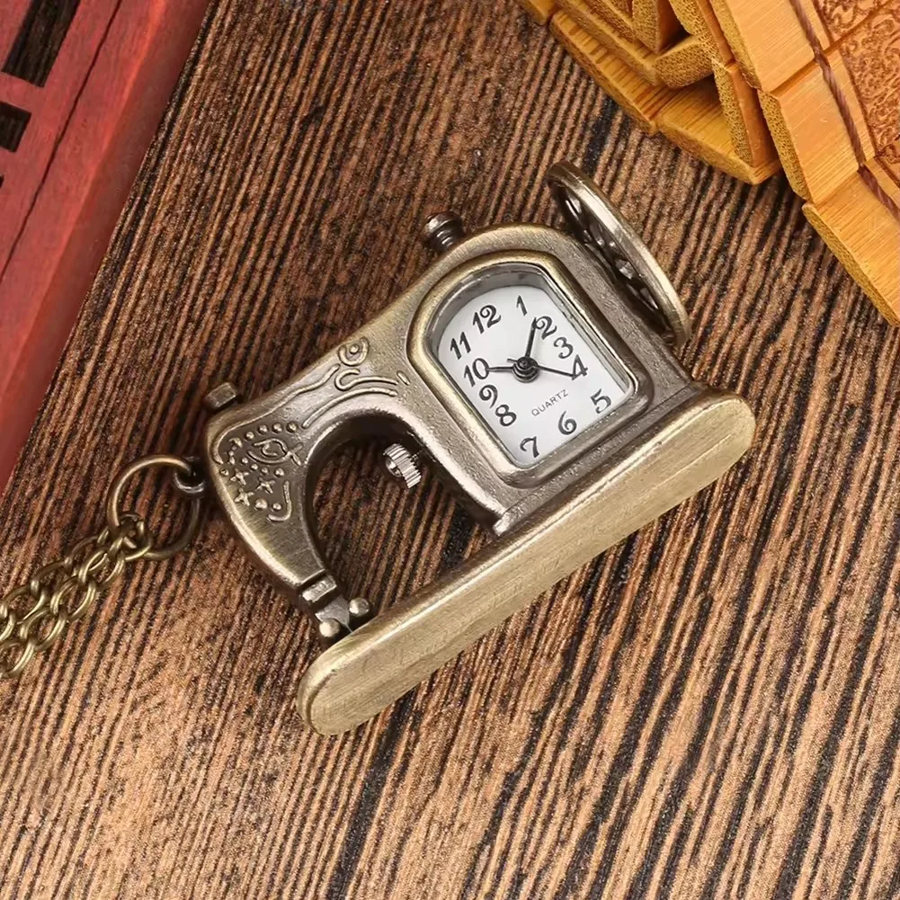 Vintage Small Palace Sewing Machine Pocket Watch, European and N Style, Sweater Chain, Ornaments, Female, Students, Cute