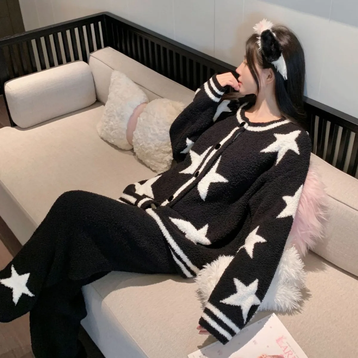 New Fashionable Star Soft Glutinous Pajamas  Women Winter High End, Small Fragrant Style Pajamas, Cardigans, Warm Home Clothes
