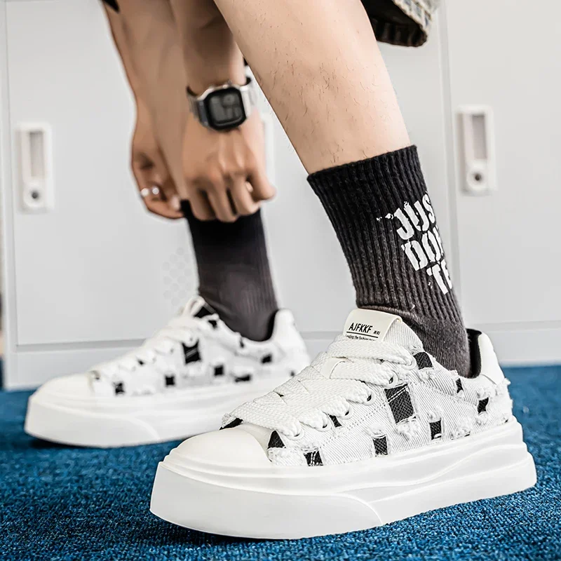 

Four-season Canvas Breathable Flat Low-top Men's Large-sized, Color-blocked Belt Casual Sports Vulcanized Plate Shoes