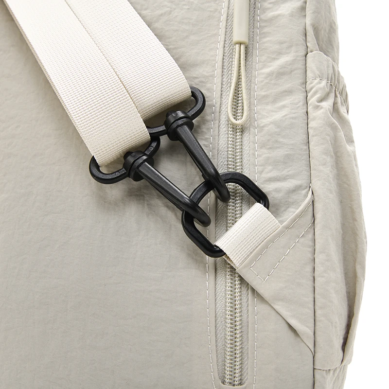 Leichte Herren-Umhängetasche, lässiger Brust-Rucksack, multifunktionaler Schulter-Crossbody-Tagesrucksack für Reisen, Wandern und Pendeln – Detail 12