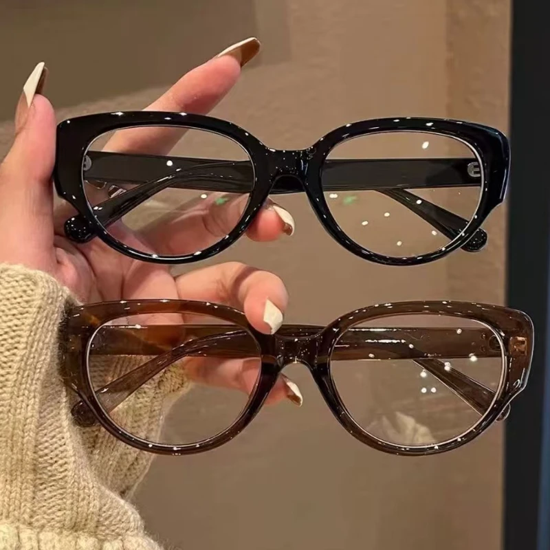 Blaulichtblockierende Brille für Damen und Herren, modische Katzenaugen-Brille, für Pendeln, Reisen, weiblich, männlich, klar, Anti-Strahlungsfilter