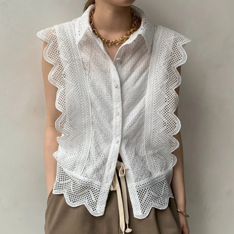 

Embroidered Women's Lace Shirt Fashionable Turn-down Collar Elegant Blouse Top