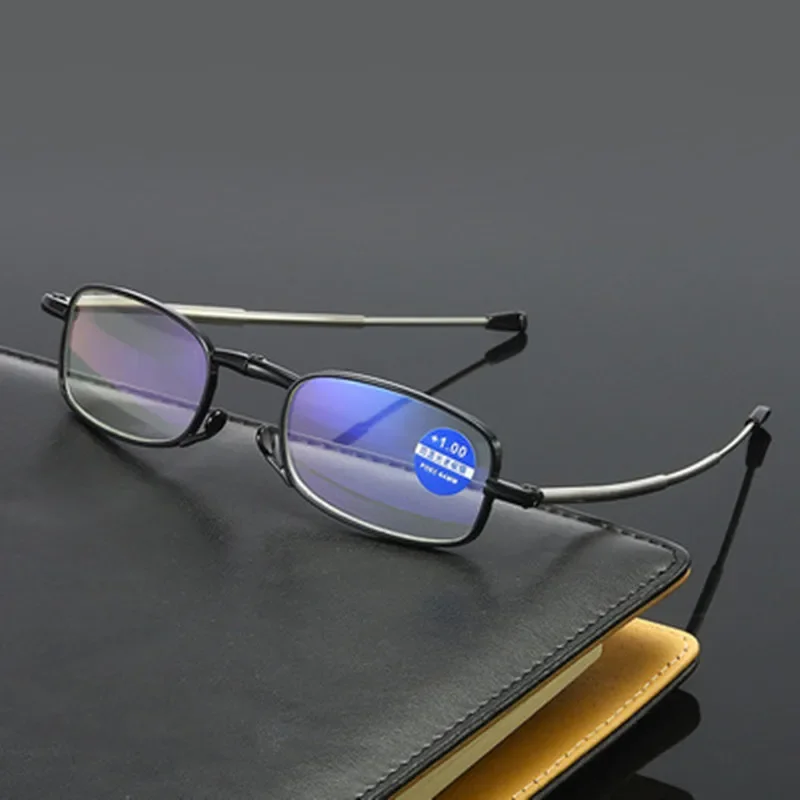 2022 Folding Portable Reading Glasses with Case Unisex Retro Telescopic Rotation Far Sight Presbyopia Men Women Diopter Eyewear