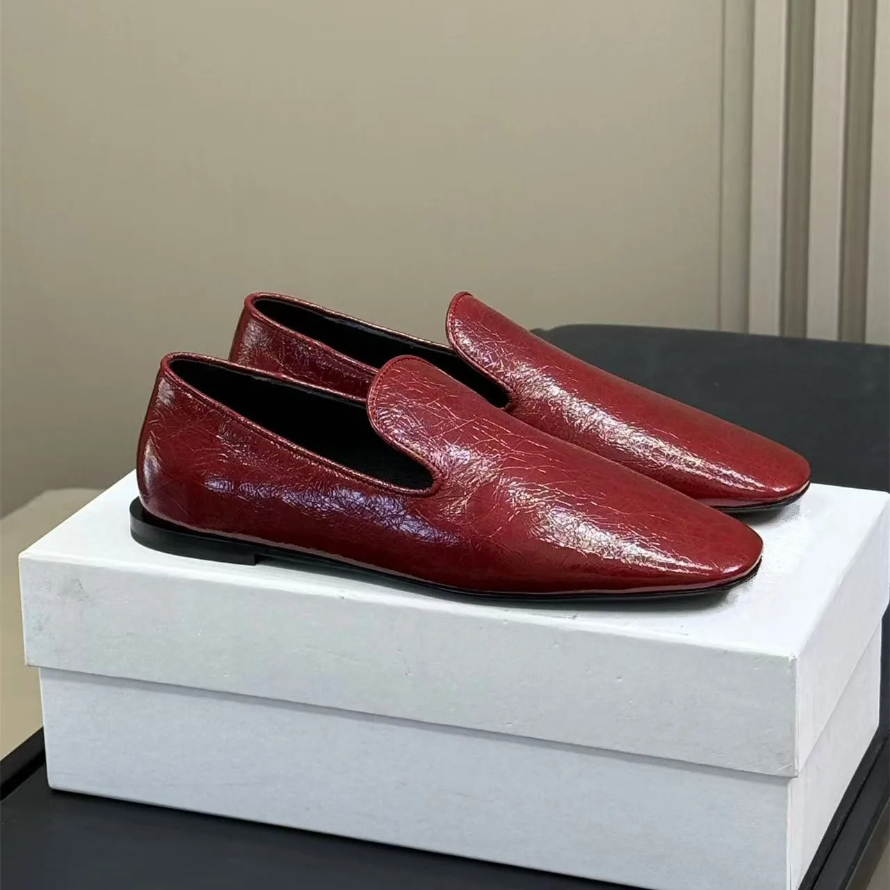 

Осень 2023, новые туфли Fangtou Lefu в стиле ретро, кожаные туфли на плоской подошве, женская универсальная профессиональная повседневная обувь