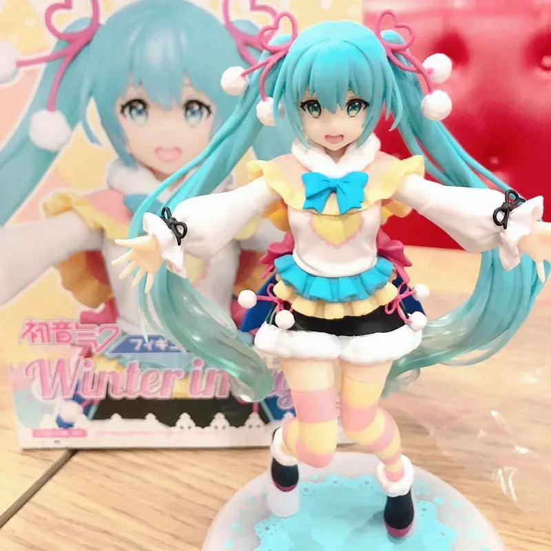 

Original Taito Vocaloid Hatsune Miku Anime Figure Winter Image Pvc Action Figure Model Collection Doll Toys