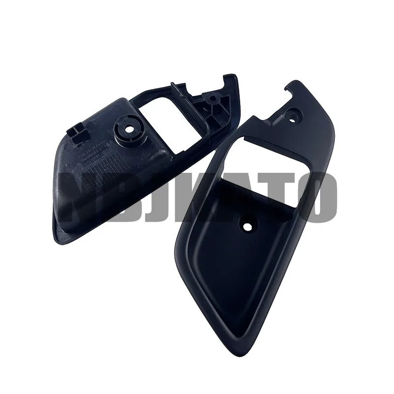 NBJKATO Brand New Genuine Front Door Inside Handle Catch Cover 82611-2C000,82621-2C000 For Hyundai Tiburon coupe 2003-2008