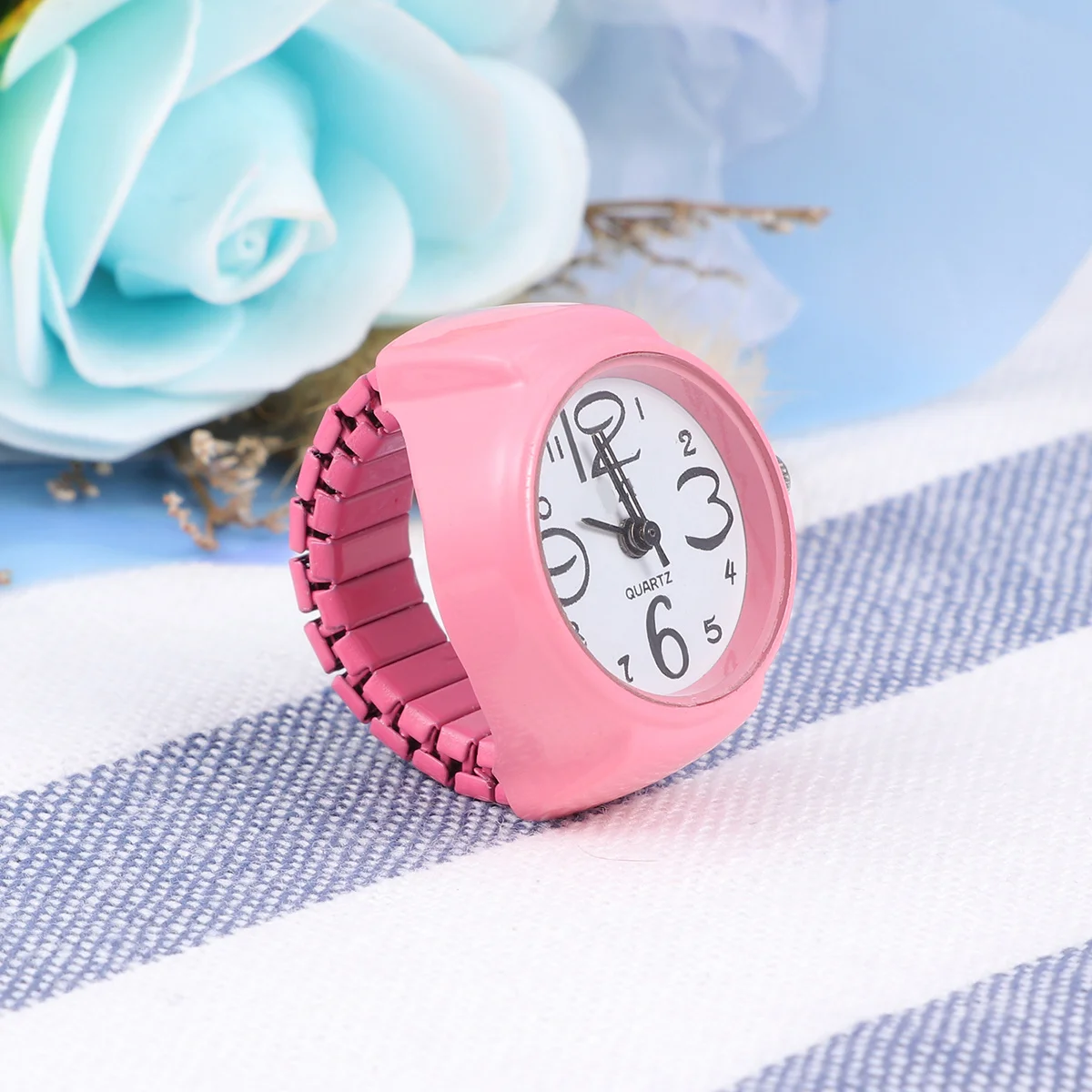 1pc Watch Ring Table Finger Ring Fashion Exquisite Mini Quartz Watch For Unisex Kids Christmas Birthday Gift Pink