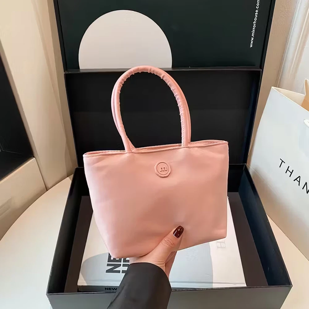 Minimalistische Nylontasche im japanischen Stil, süße Mini-Handtasche für Damen, tragbare Tragetasche, Mini-Pendlertasche – Detail 6