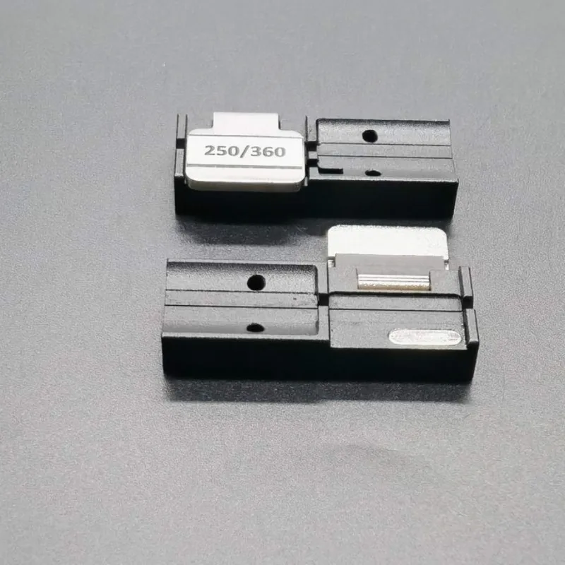 تركيبات الألياف 360 520 مناسبة لـ Fusion Splicer FSM-100P/100P +/100M/45