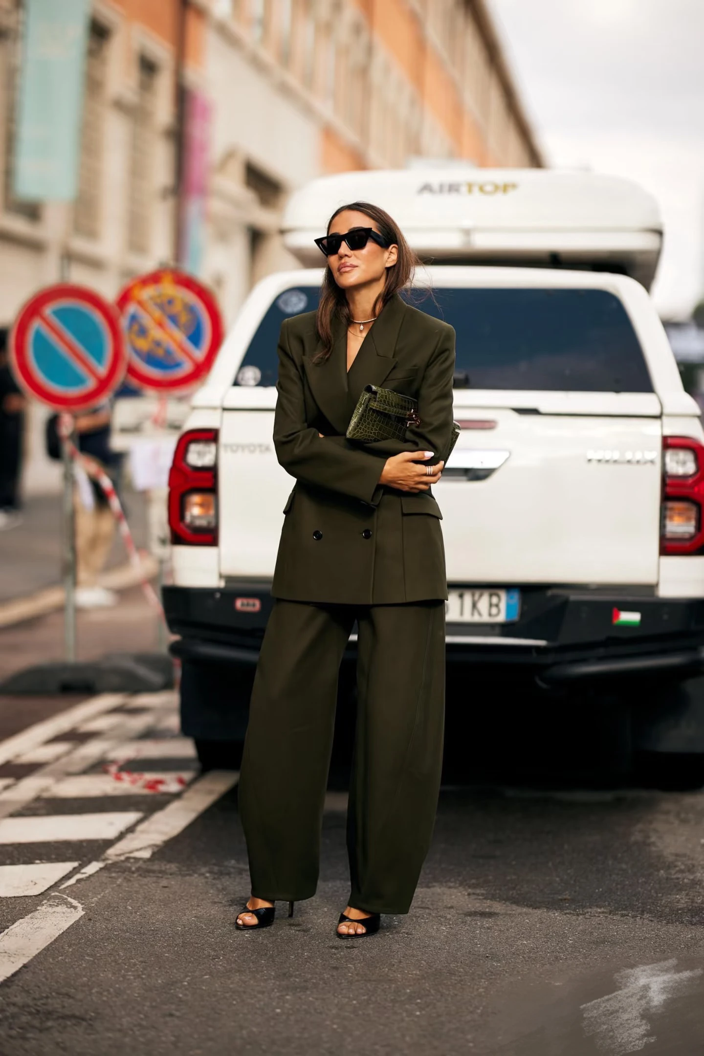 

Olive een двубортный свободный костюм с поясом, джем и брюками в форме ножа, женский модный комплект для поездок на работу