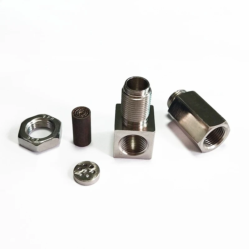 فاصل مستشعر الأوكسجين 90 درجة مستشعر الأوكسجين التلقائي بزاوية محول محول حفاز صغير تحقق ضوء المحرك إصلاح O2 الاستشعار S