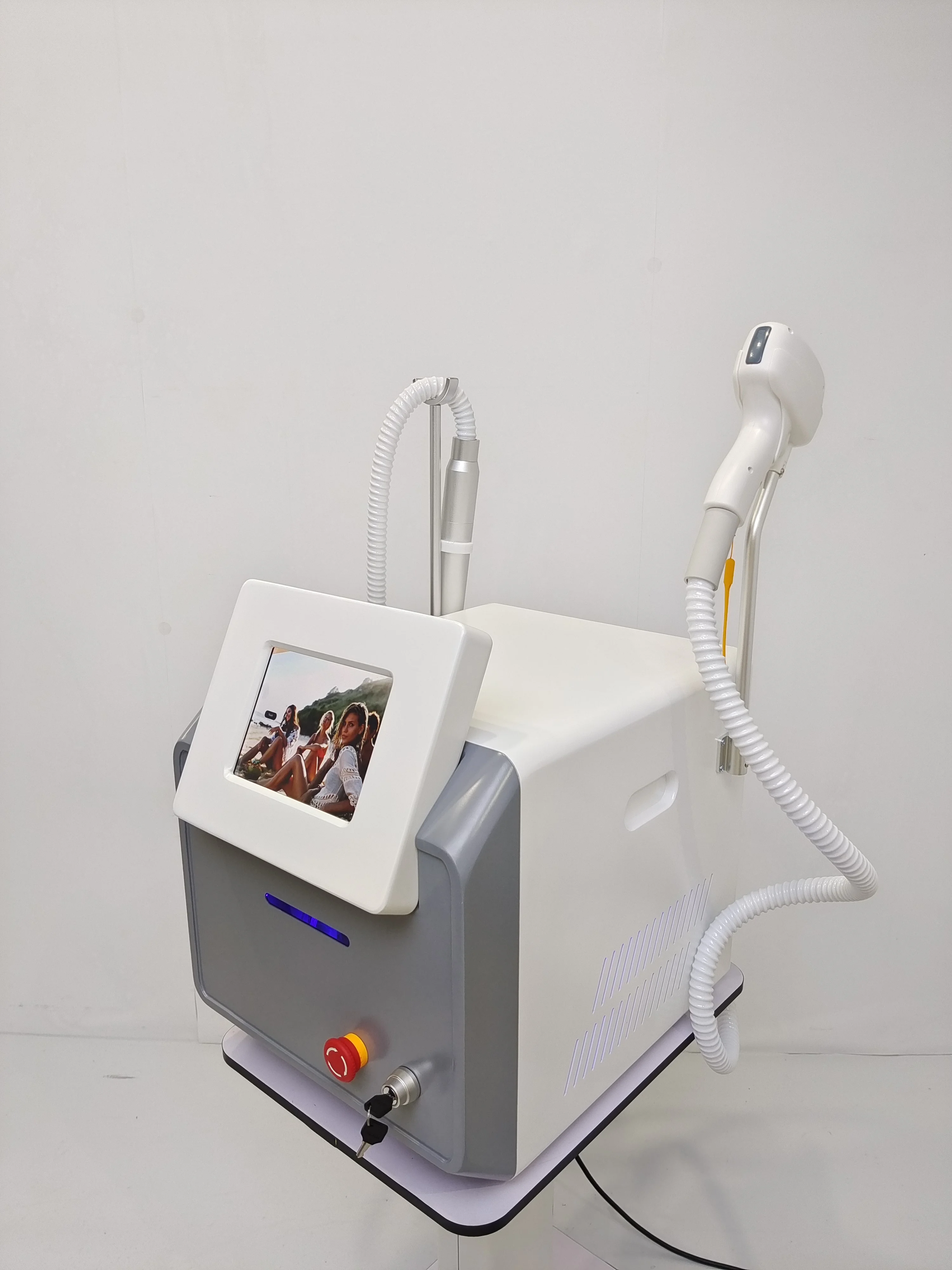 إزالة الشعر بالليزر ديود OPT IPL ثلاثة في واحد، إزالة الوشم بالليزر المحمول، معدات التجميل الاحترافية لإزالة الشعر بالليزر