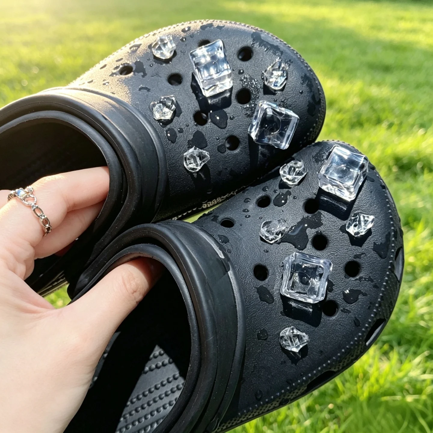 Clear Ice Cube Resin Shoe Charms Transparent Bling Cool Summer DIY Decor For Women Clog Sandal Beach Holiday Cute Small Gifts