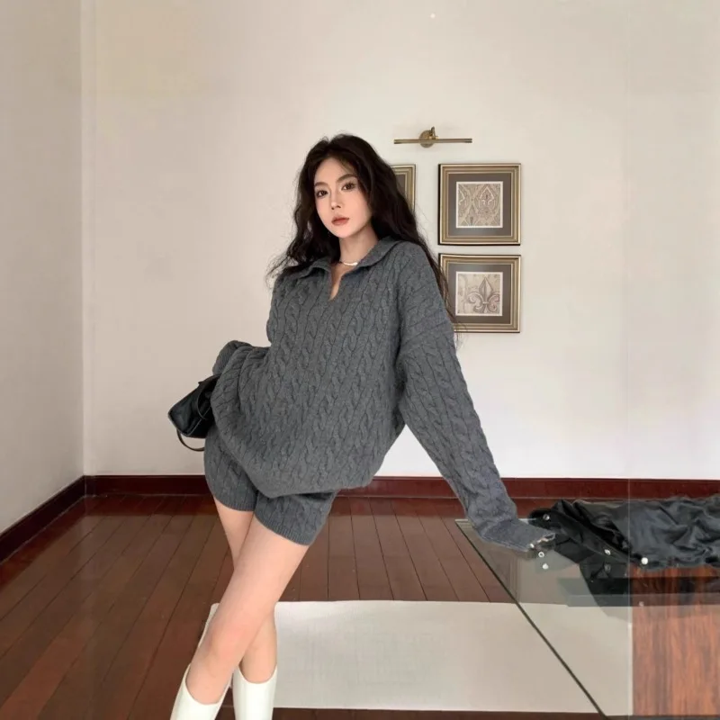 

Autumn Winter Knitted Polo Neck Sweater And Elastic Waist Shorts Set Casual Comfortable Three-quarter Sleeve Polyester Blend