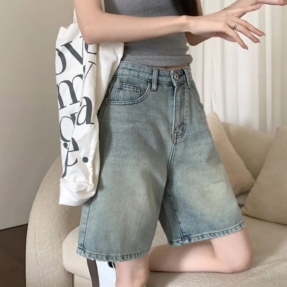 Korean Vintage Denim Jeans High Waist Wide Leg Jeans Button Zipper Closure Knee Length Short Jeans Streetwear Women's Clothing