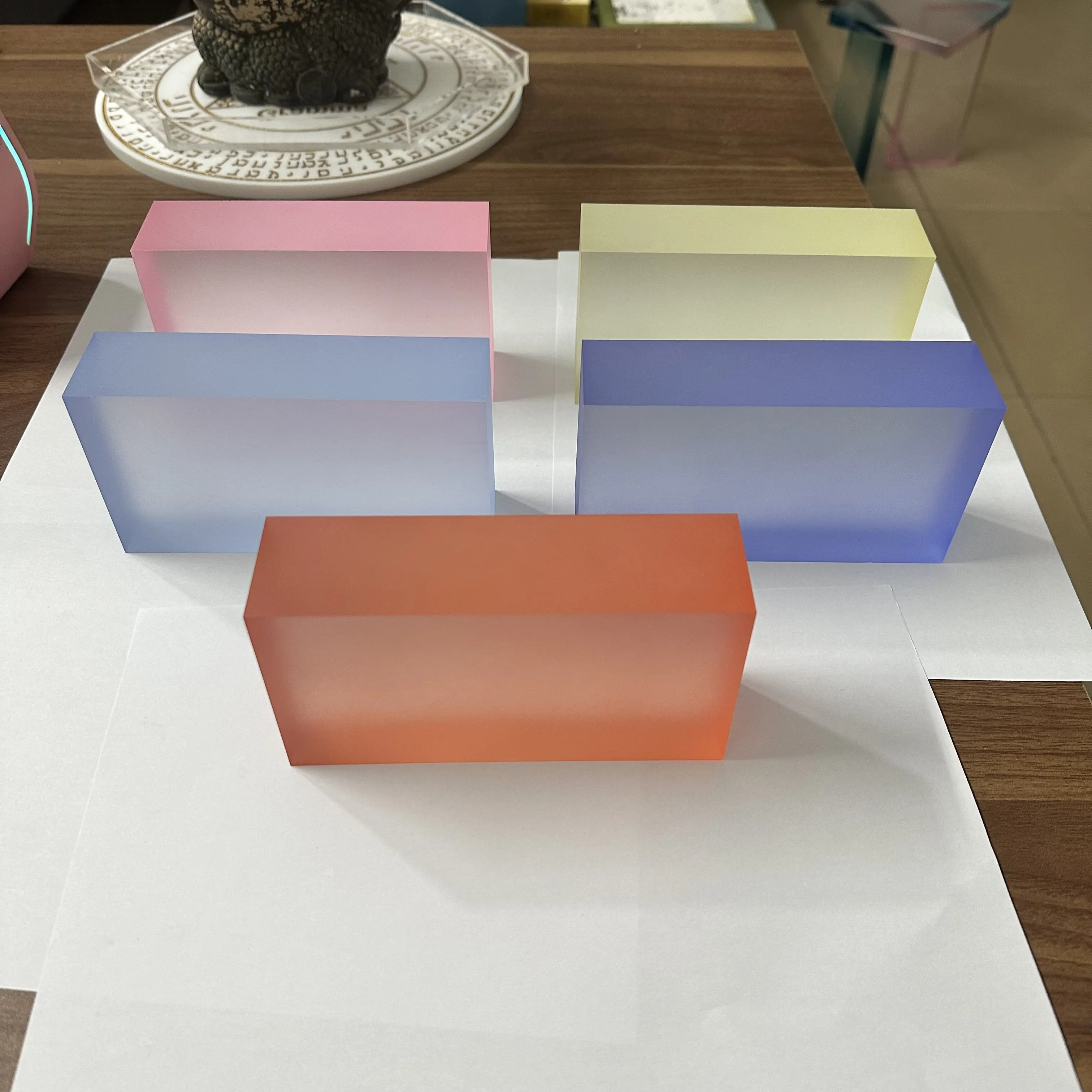 Градиентный матовый акриловый  – обзор и цена Photo Acrylic Block