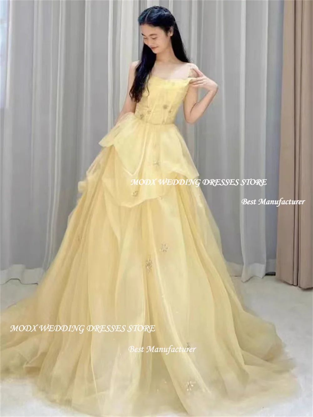 MODX Giallo Bellissimo ed elegante abito da sposa coreano con cinturino per spaghetti Applique in organza Piega A-line Abito da sposa lungo fino al pavimento