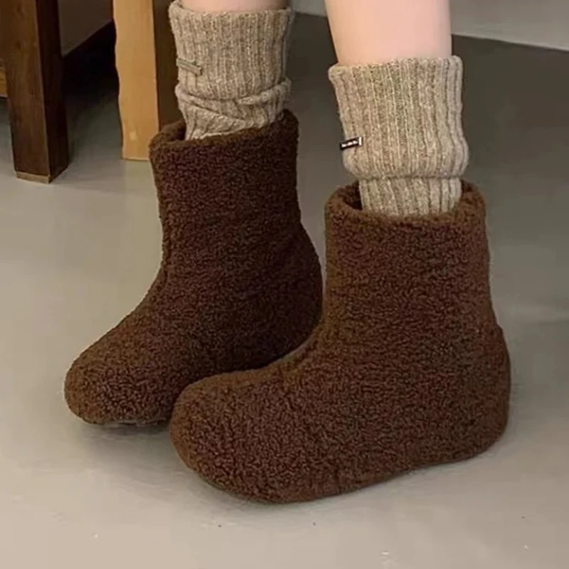 الفراء الثلوج حذاء من الجلد النساء الشقق موضة عادية أحذية رياضية 2025 العلامة التجارية الجديدة فستان أحذية قطنية دافئة المشي دافئ Mujer Zapatos #1