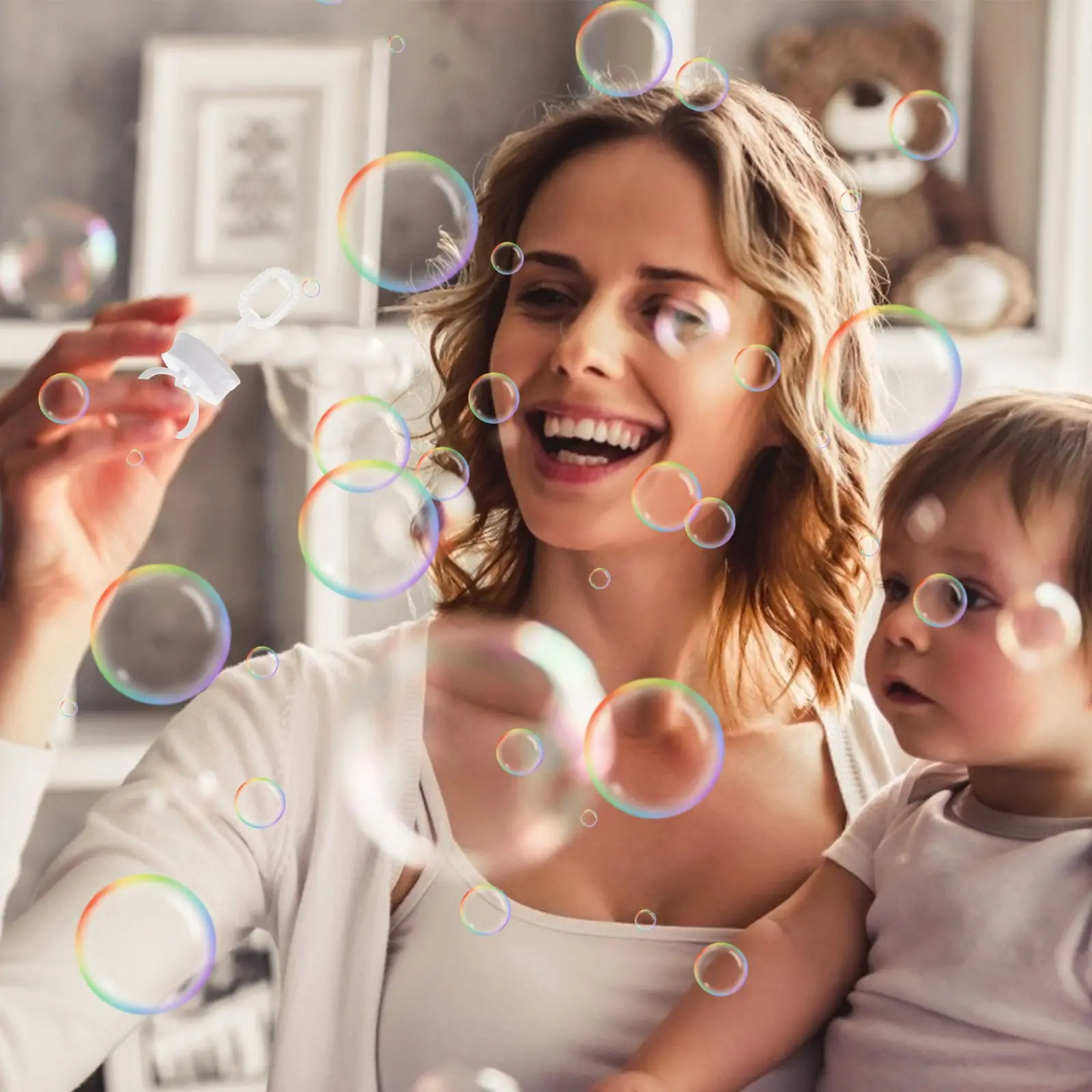 Set di bottiglie con bacchetta magica da 16 pezzi Bolle a forma di cuore Tubi per estintore sfusi Soluzione di plastica vuota ricaricabile per bambini