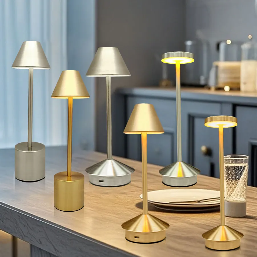 

Светодиодная сенсорная настольная лампа, перезаряжаемая настольная лампа, 3-цветная регулируемая прикроватная лампа, креативный окружающий свет для декора комнаты в ресторане, бара