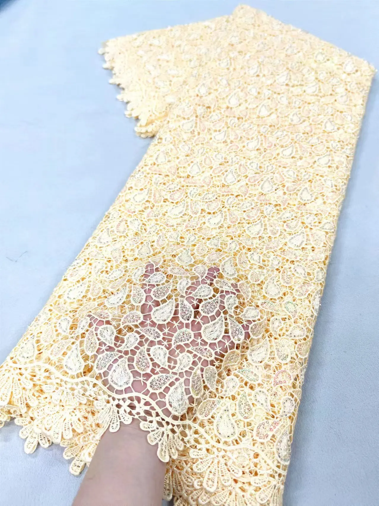 New Arrival High Quality African Sequins Lace Fabric Nigerian Water Soluble Guipure Cord Lace For Wedding Party Sewing