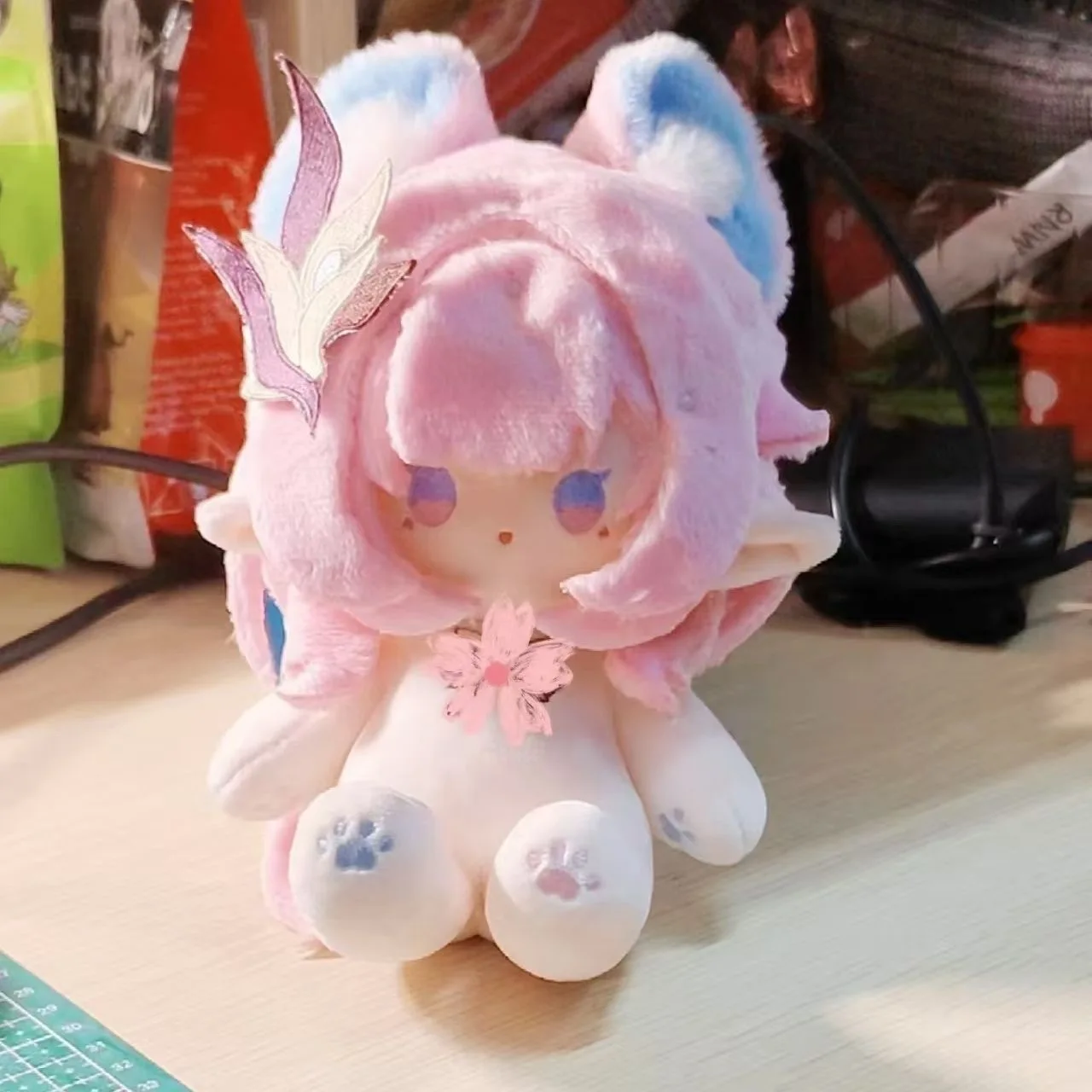 

Limited time release: Original Breaking Three's Law Lover Alicia Attribute 20cm Cotton Doll Doll Gift