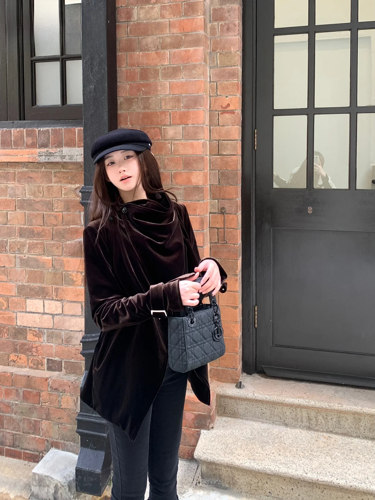 

Женская длинная куртка Riseaauu из вельвета, осенне-зимняя, кофейного цвета, свободного кроя, с обычной длиной рукавов, из полиэфирного волокна