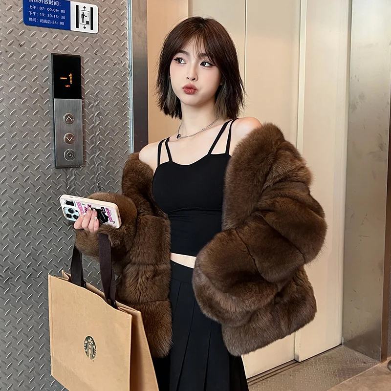 

2025 New Sable Round Neck Faux Fox Fur Short Fur Coat Women Slim Fit Plush Top Fashion Slim Young Style