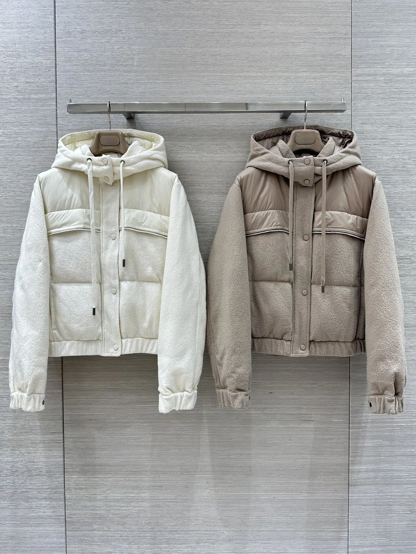 

Women's Wool Patchwork Hooded Coat Autumn Winter Single Breasted Long Sleeve Loose Warm Goose Down Jacket