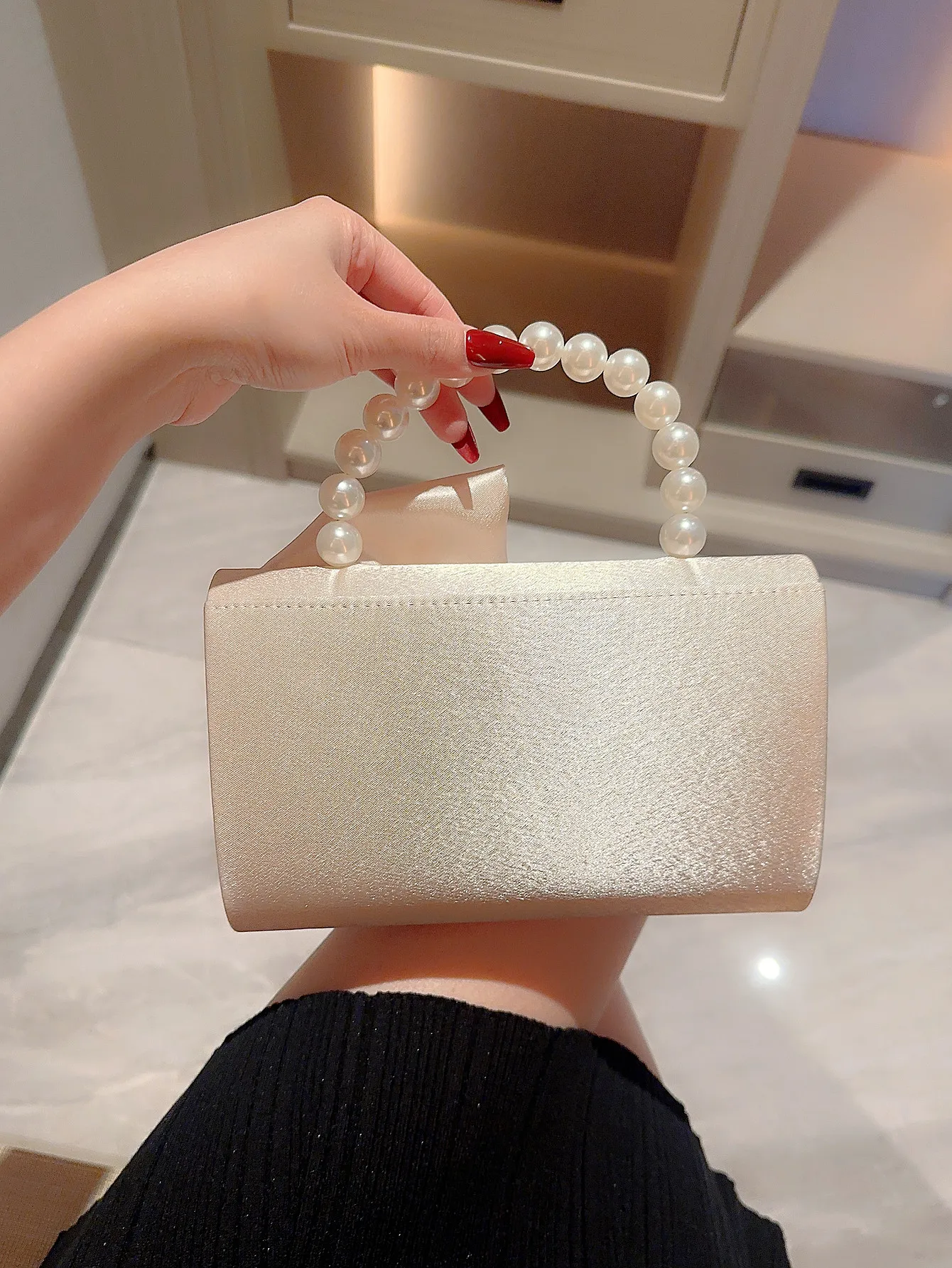 Lady Exquisite Flower Evening Bag white Wedding Bag Faux Pearl Handheld Banquet Bag Evening Bag Party Bag Prom Bag Dress Bag