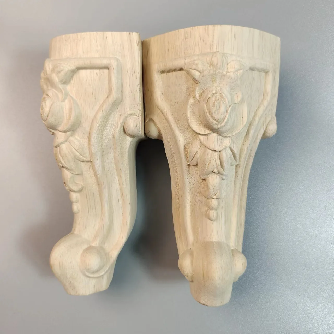 2 stücke Holz möbel Fuß Beine Massivholz Blume geschnitzt TV-Schrank Sitz Füße Vintage Home Dekoration Zubehör europäischen Stil