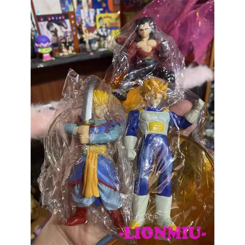 Spot Japanese Out of Stock Rare and Antique Bandai Dragon Ball Wukong Box Egg Ornament Collectible Toy Anime Model Action Figure