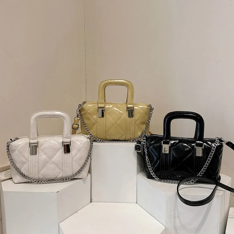 

Элегантная женская сумка из матовой кожи с популярным классическим элегантным и повседневным винтажным стилем ​