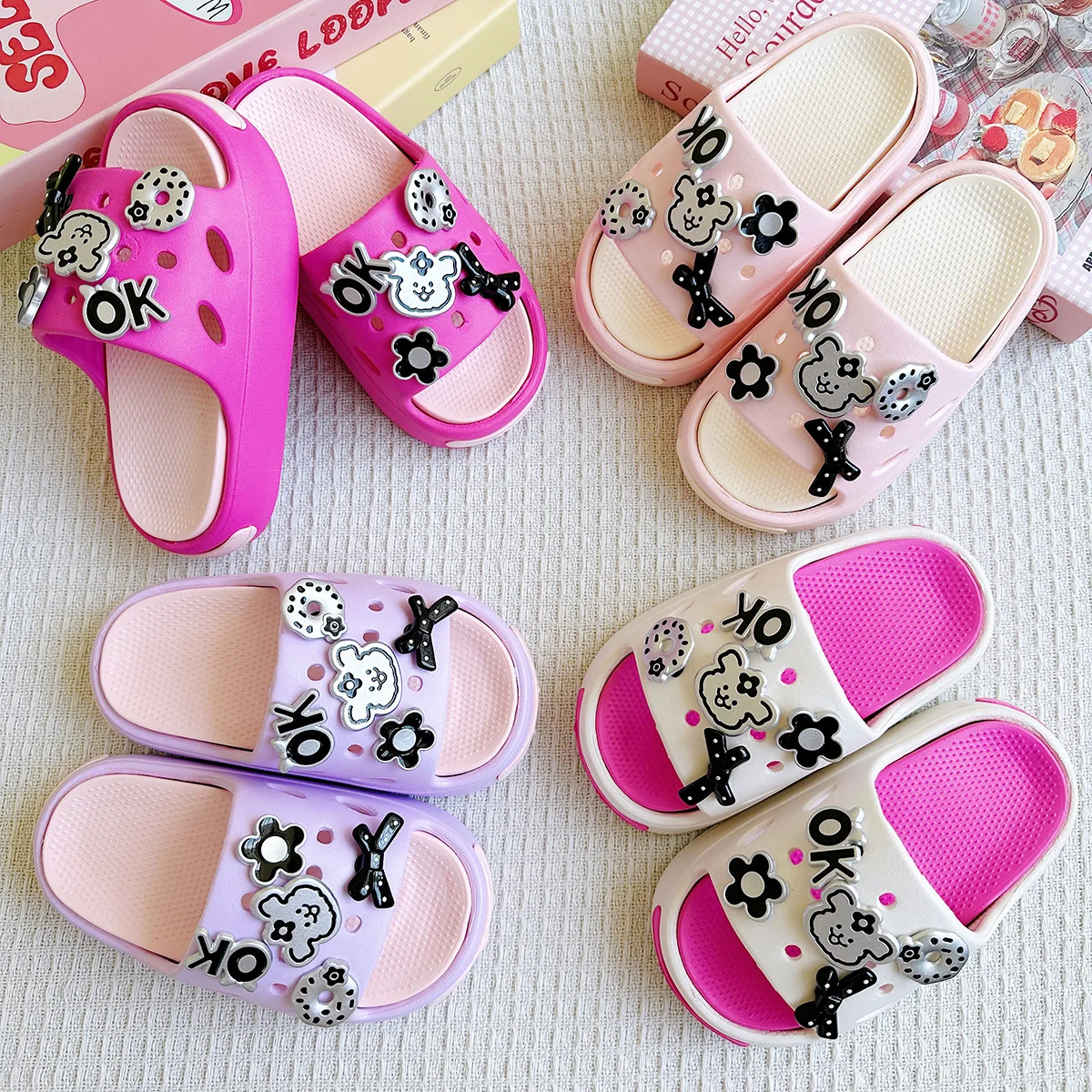 New Popular Cartoon Ok Puppy Versatile Girls' Eva Slippers Fashionable Dual-Color Soft-Soled Non-Slip Sandals 831