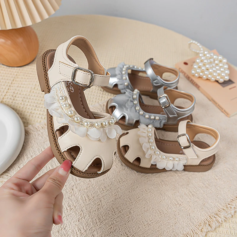 Girls Pearls Flower Sandals Soft Sole Children Toes Capped Princess Shoes Kids Summer Beach Shoes with Lace Trim Elegant