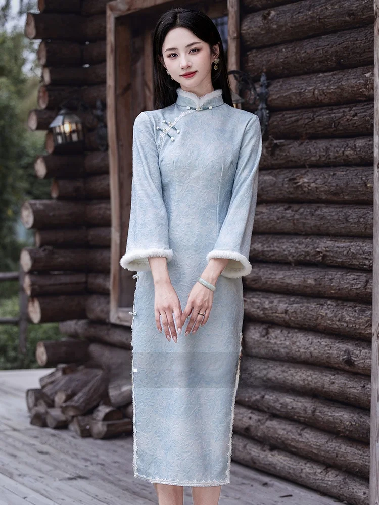 qipao-blu-invernale-da-donna-modello-migliorato-con-fodera-in-pile-maniche-lunghe-stile-retro-per-uso-quotidiano-autunno-inverno