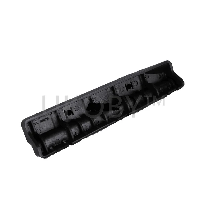 26207663  26207665 Suitable for Bu ic k Left front bumper bracket, bumper suspension ear, front bumper skin fixing component