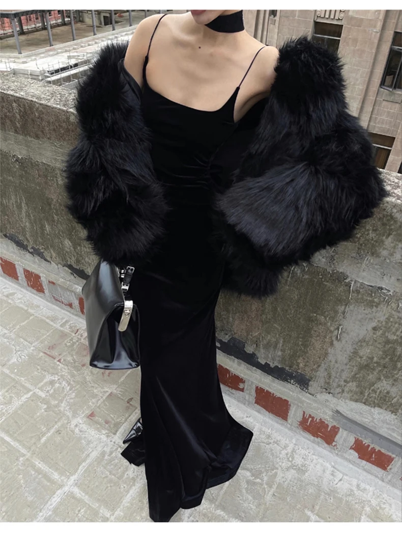 Lautaro Winter Cool Oversized Casual Soft Thick Warm Black Hariy Shaggy Faux Fur Coat Women Turn-down Collar Fluffy Jacket 2023