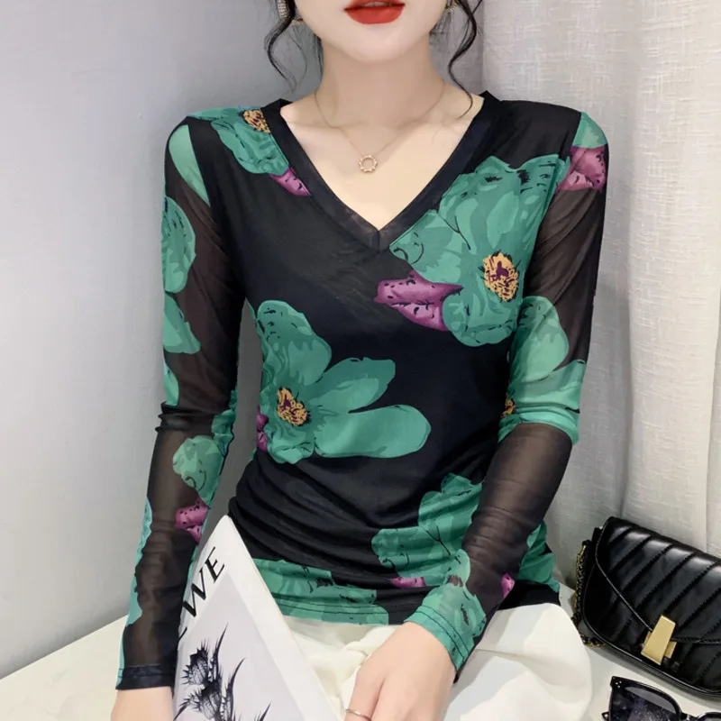 

#6985 Summer Black Mesh T Shirt Women V-neck Vintage Long Sleeve Flower Printed Womens Tee Shirts Slim Fit Short Thin Elastic