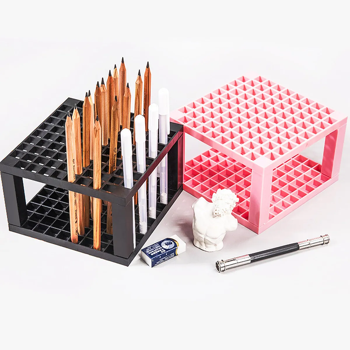 96 Hole Plastic Pencil Holder Desk Organizer for Art Supplies Brushes Markers Pens Modeling Tools