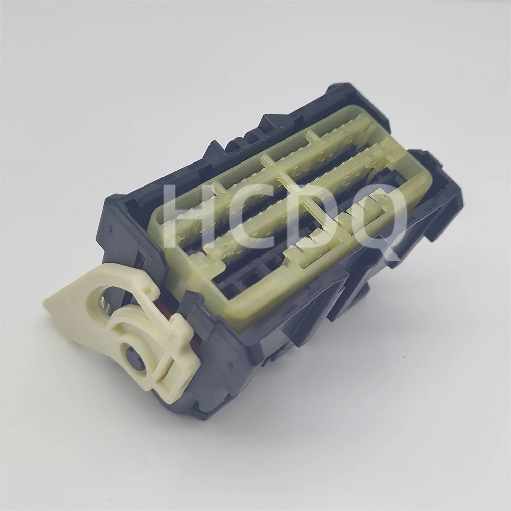 

1PCS Supply 7289-9454-30 original and genuine automobile harness connector Housing parts Ford computer plug