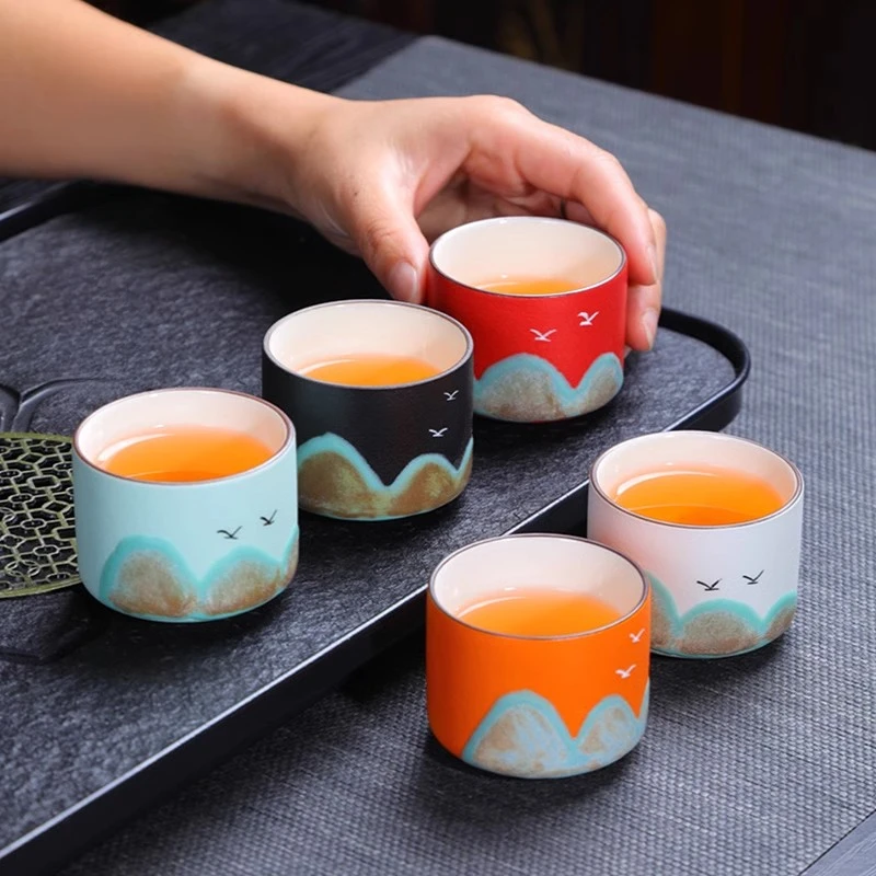 GIANXI Chinese Ceramic Small Teacup Set Hand-Painted High-End Ceramic Gift Tea Set Home 4/5 Pieces Teacup Set