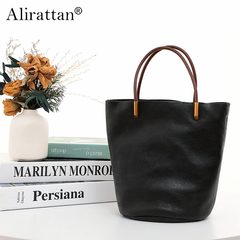 

Alirattan 2023 New Retro Women's Shoulder Bag Large Capacity Tote Bag Multi Functional Handheld Crossbody Women's Cowhide Bag