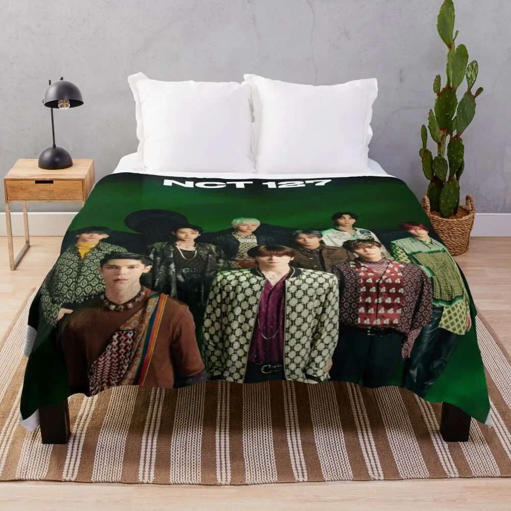 

NCT 127 Favorite 02 Throw Blanket Flannel Stuffeds Blankets
