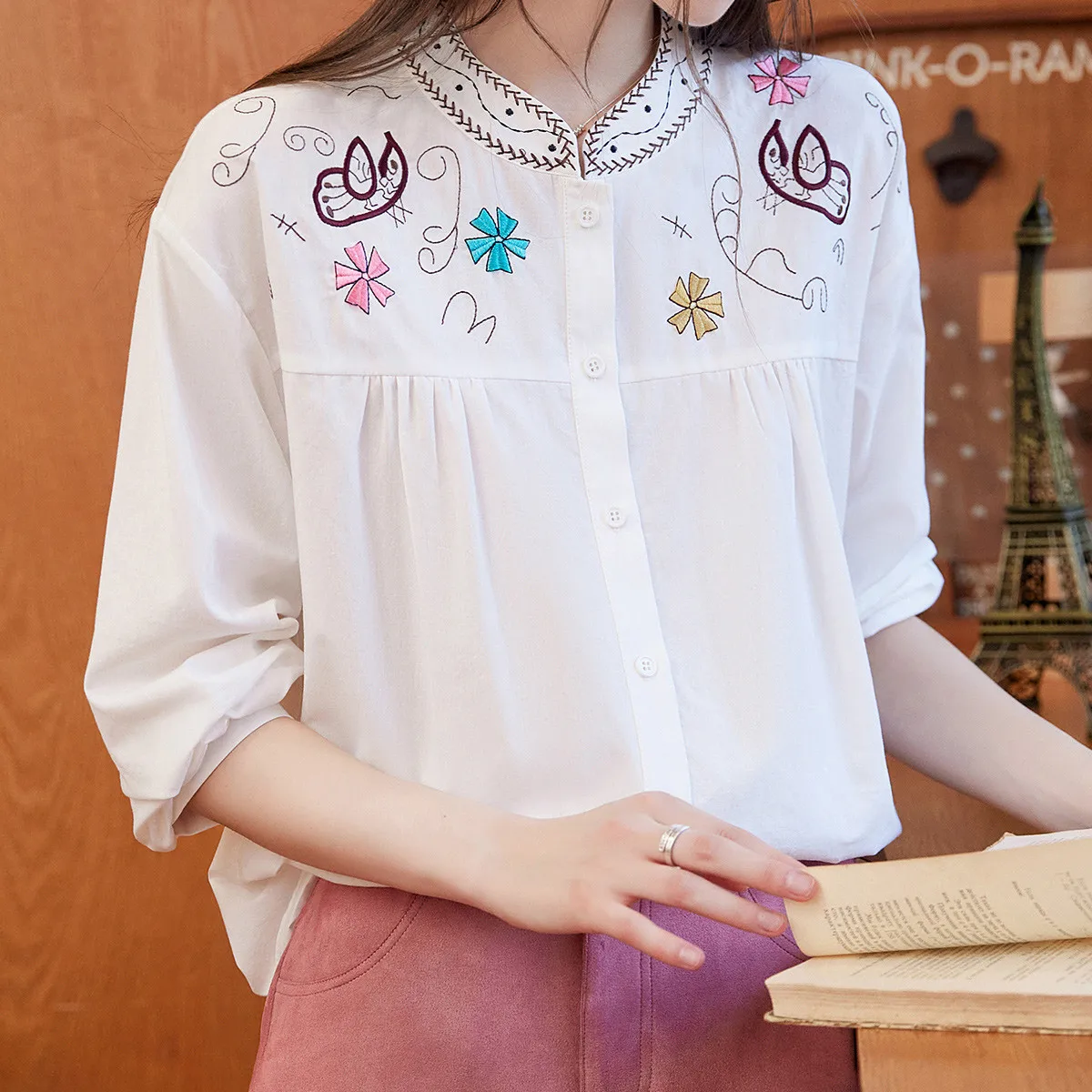 LOUIS YAO New Retro Embroidered Women's T-shirt 2025 Autumn Drop Shoulder Sleeves Contrast Color Long Sleeve Women Tees Top