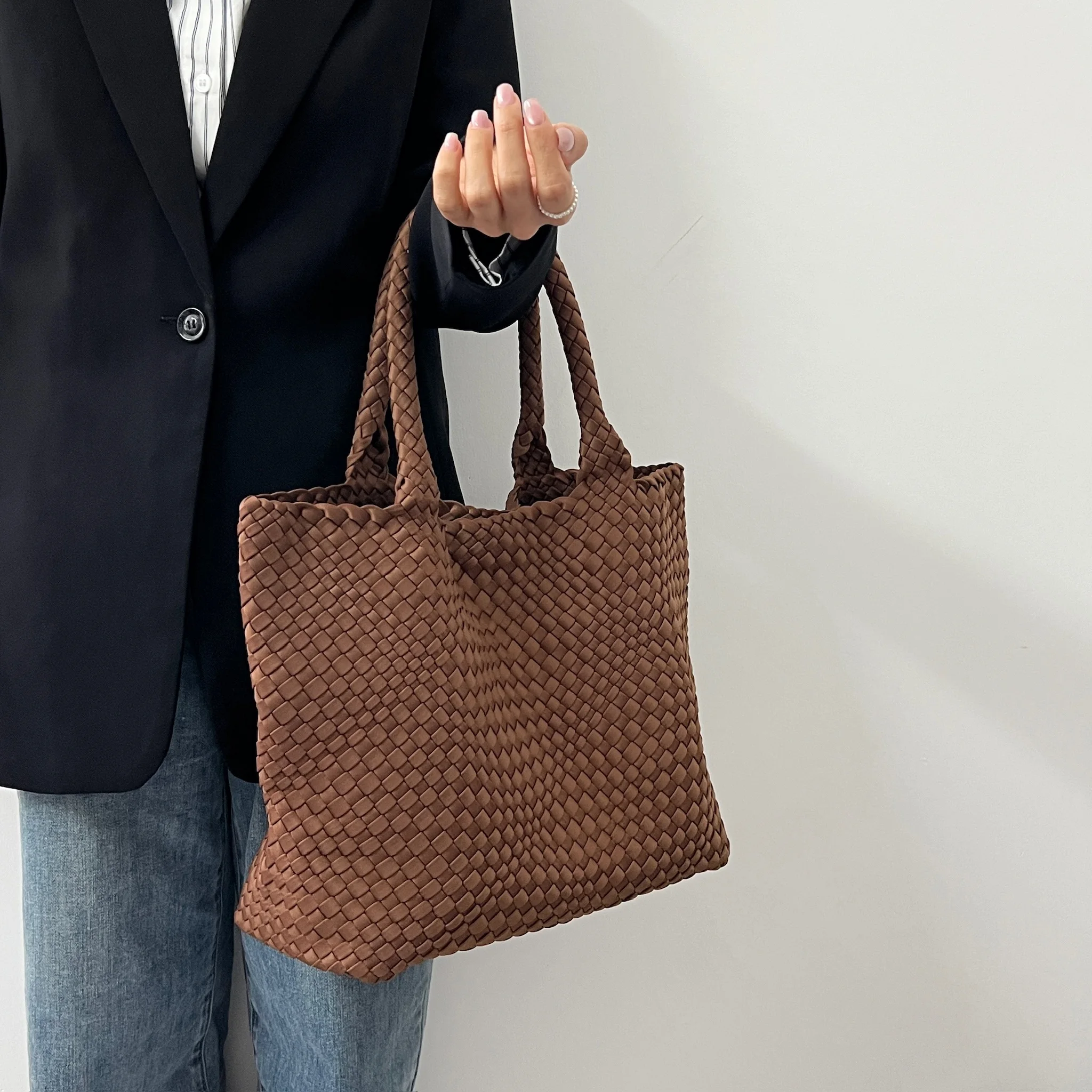 2026 New Woven Tote Bag Women Designer Braided Handbag Square Shoulder Bag Luxury Open Top Commuter Daily Shopping Travel Purse